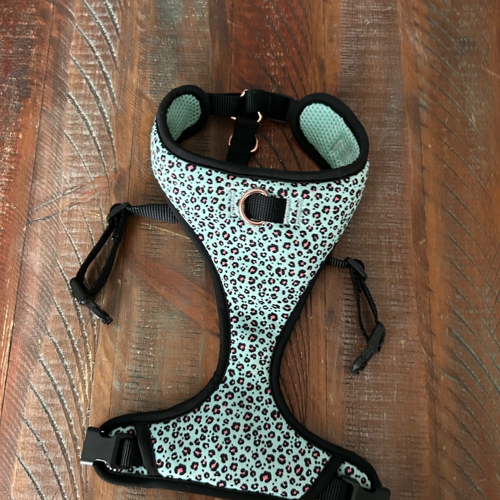 Stylish Leopard Print Dog Harness